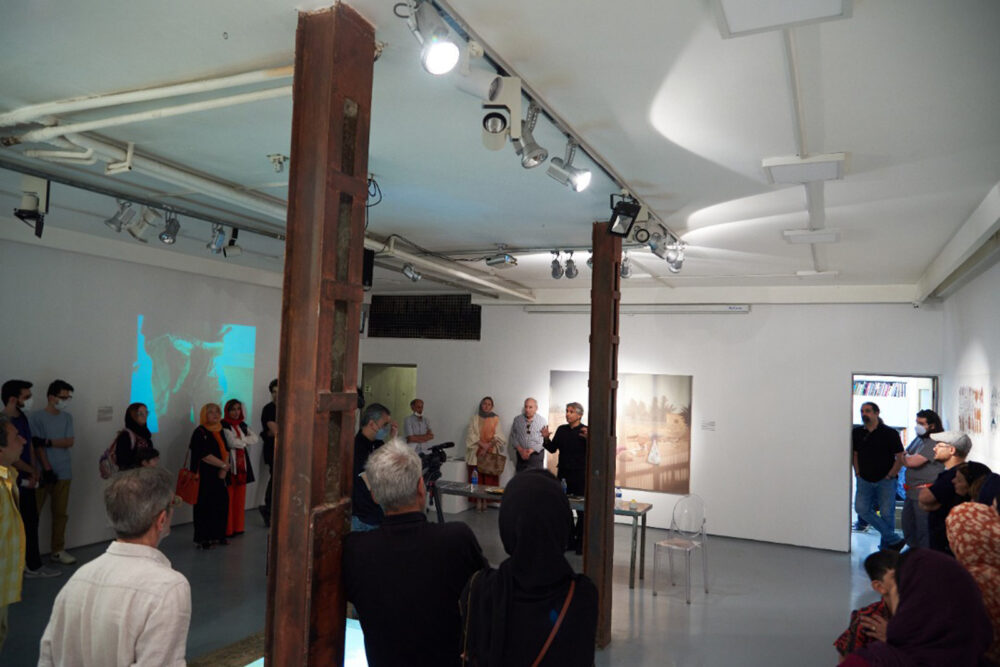 Of war and idyll, Tehran, Isfahan